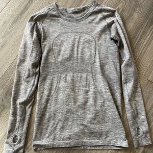 Lululemon Swiftly Tech (older style) long sleeve
